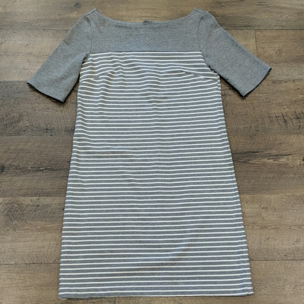 Gap Designed and Crafted Gray Striped Short Sleeve Dress Size XS